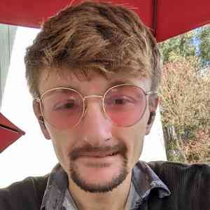 Meet your Posher, Gregory